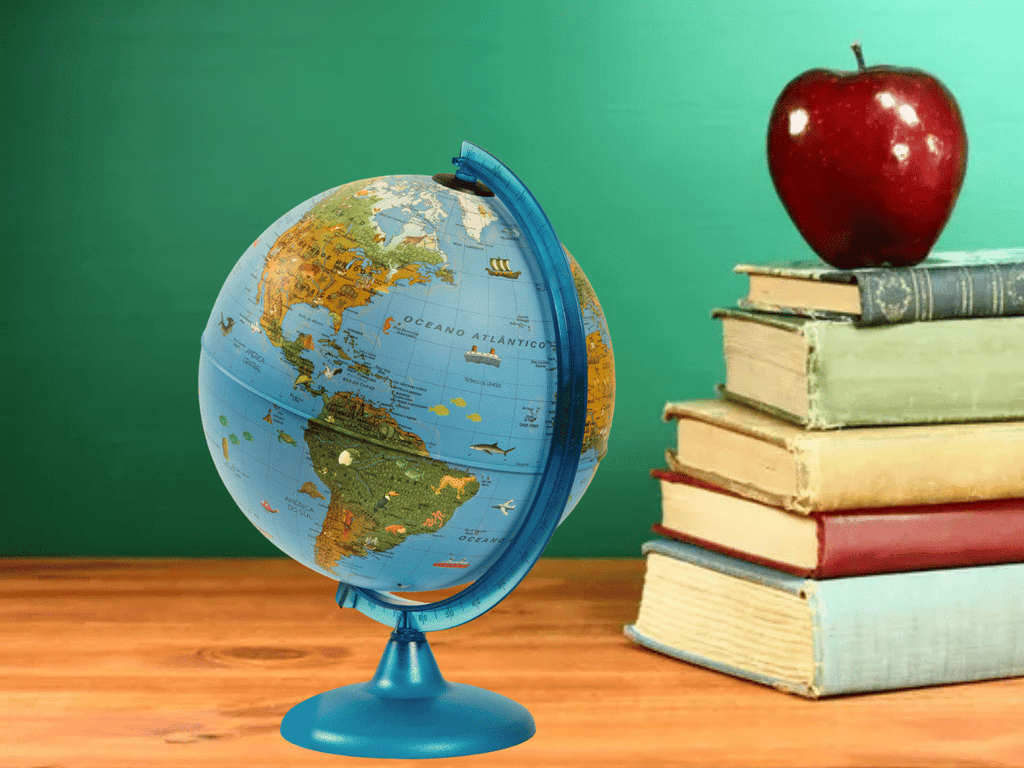 Globo Terráqueo Ilustrado Arca 25 cm – Con Luz LED y Base Plástica, Certificado