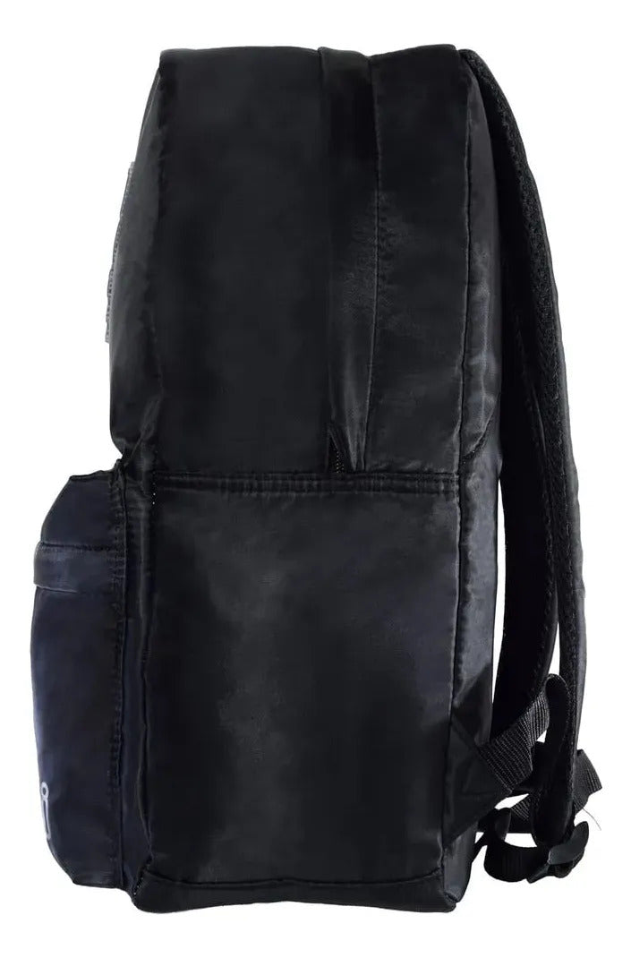Mochila Kuromi Juvenil Negra con Bolsillo