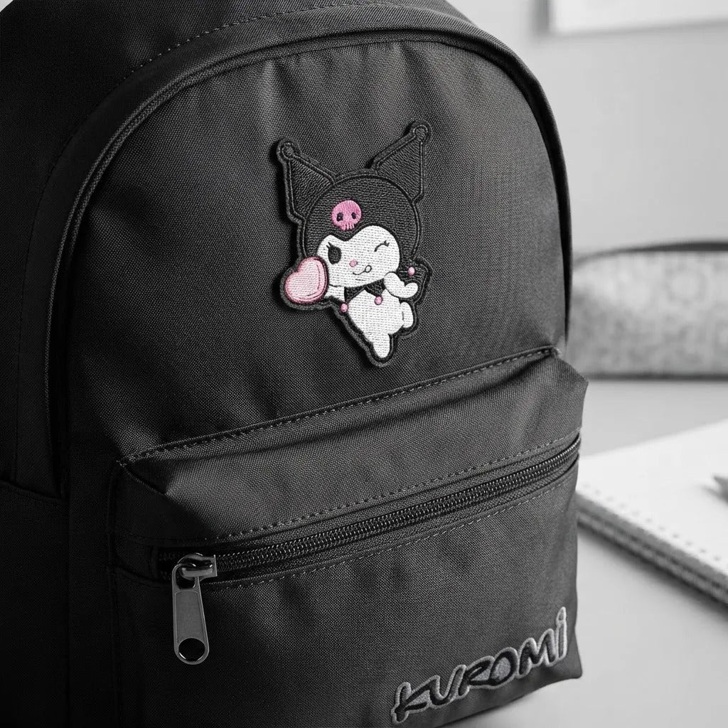 Mochila Kuromi Juvenil Negra con Bolsillo