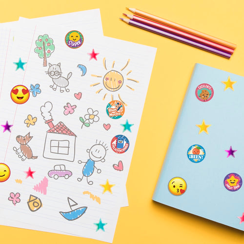 224 Stickers Escolar Holográfico Estrellitas 15,5x16,25cm